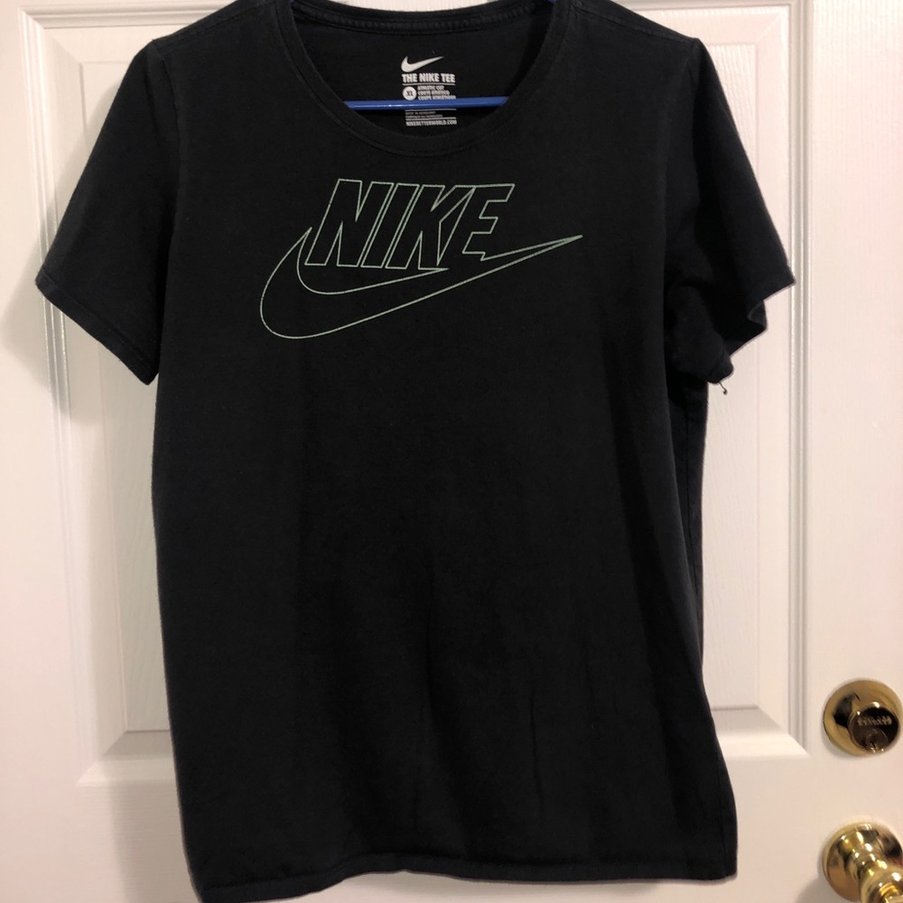 Nike T-shirt